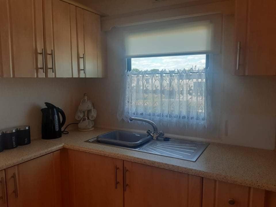 ホテル Kerrys Place, 75 Sealands Caravan Site, Ingoldmells 6 Berth エクステリア 写真